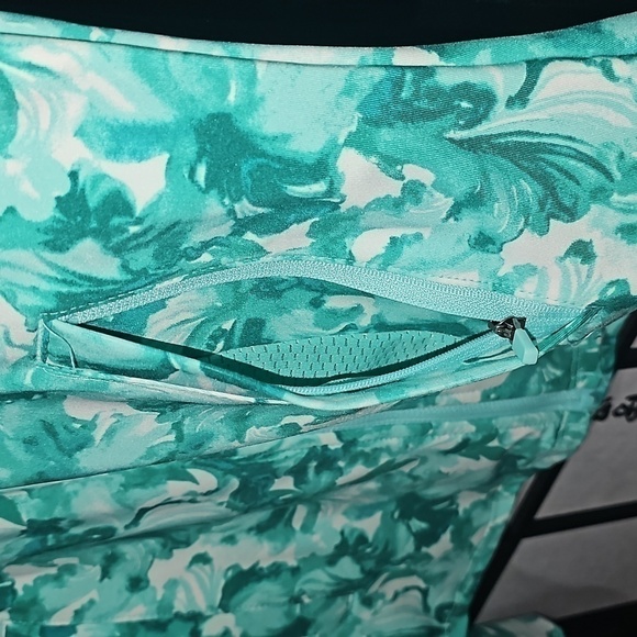 Tommy Bahama Active Full Zip Floral Sweatshirt Tennis Golf Outdoor Yoga XS NWT - Picture 6 of 8